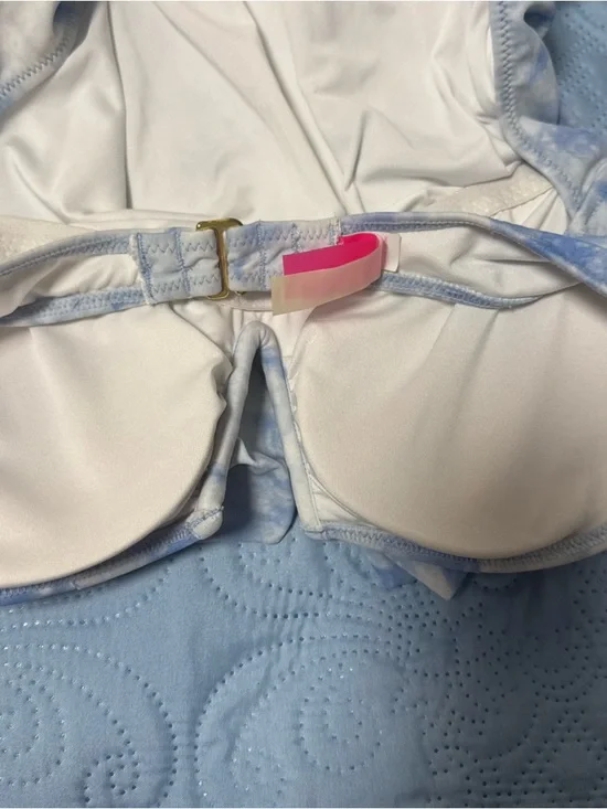 Victoria's Secret Blue and White Tie-Dye One-Piece Swimsuit A63 - Picture 7 of 8